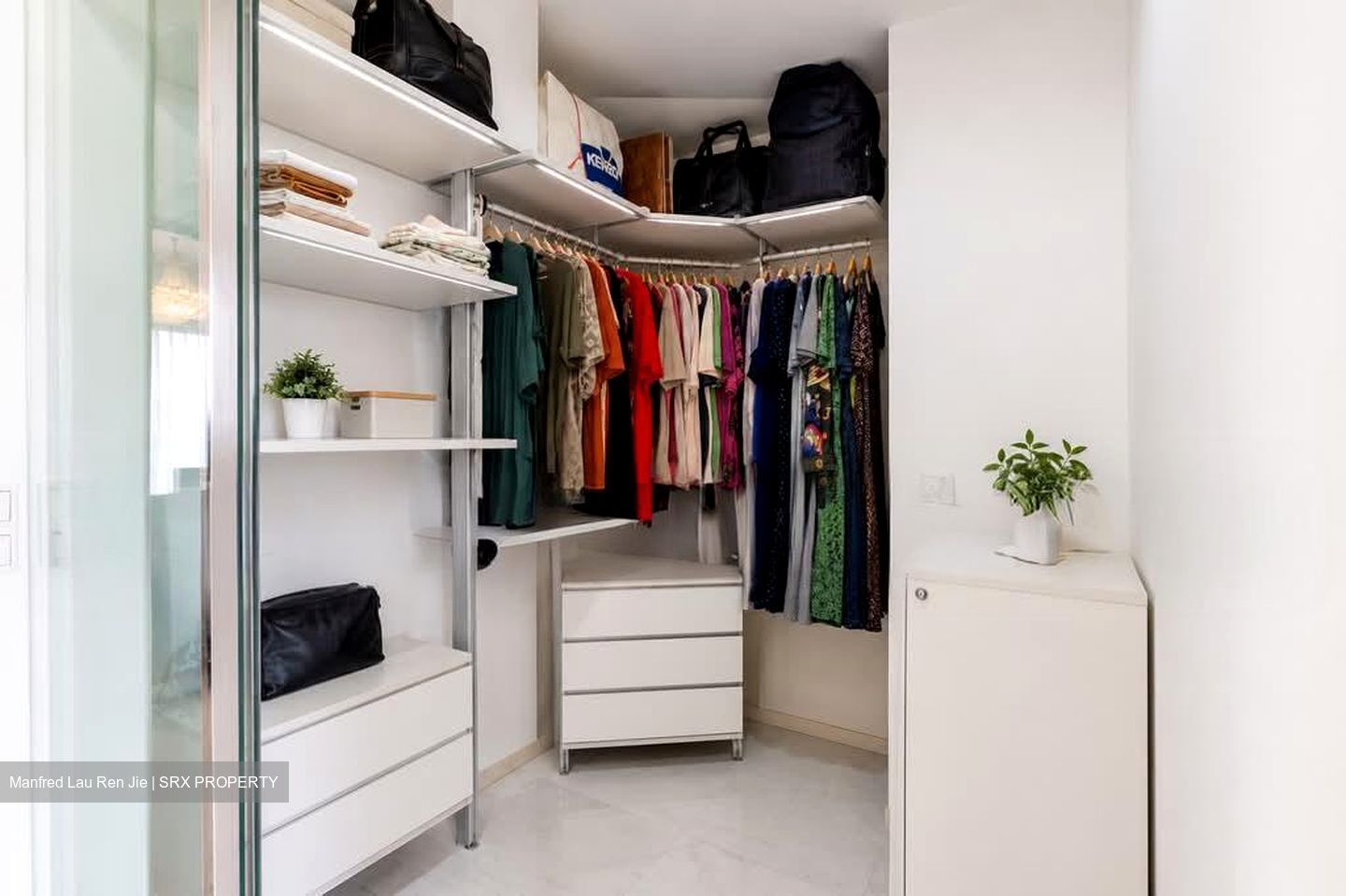 SilverSea (D15), Condominium #597168391